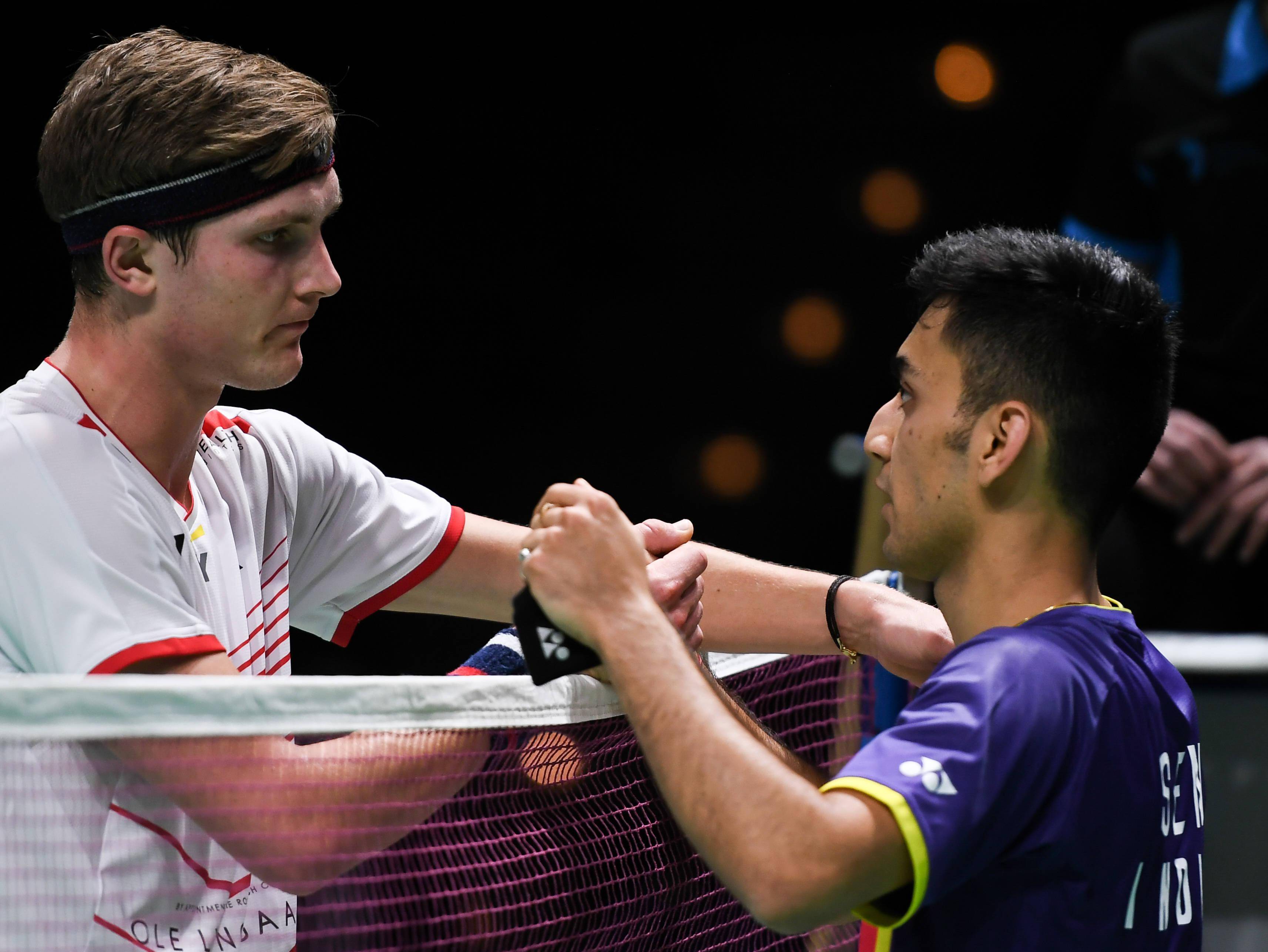 印度羽毛球队力克法国羽毛球队，安赛龙制霸全场