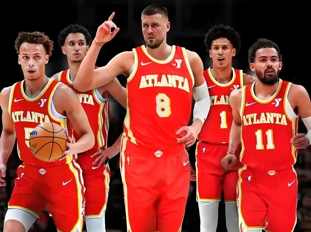 巴西男篮完胜美国男篮，波尔津吉斯送出助攻