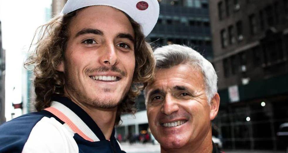 世界网球队鏖战意大利网球队，西西帕斯三分雨点燃全场