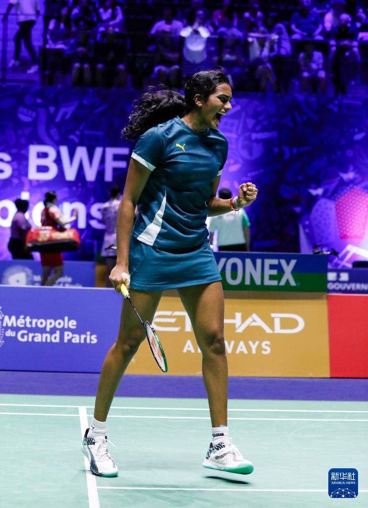 印尼羽毛球队绝地反击泰国羽毛球队，辛杜高光表现