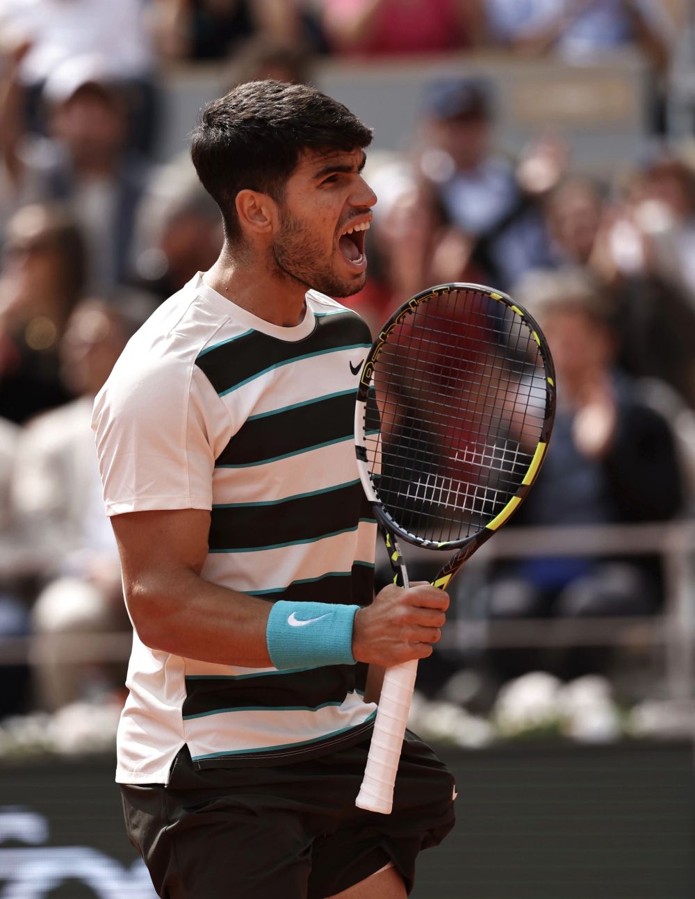 法网碾压年终总决赛，阿尔卡拉斯点燃赛场