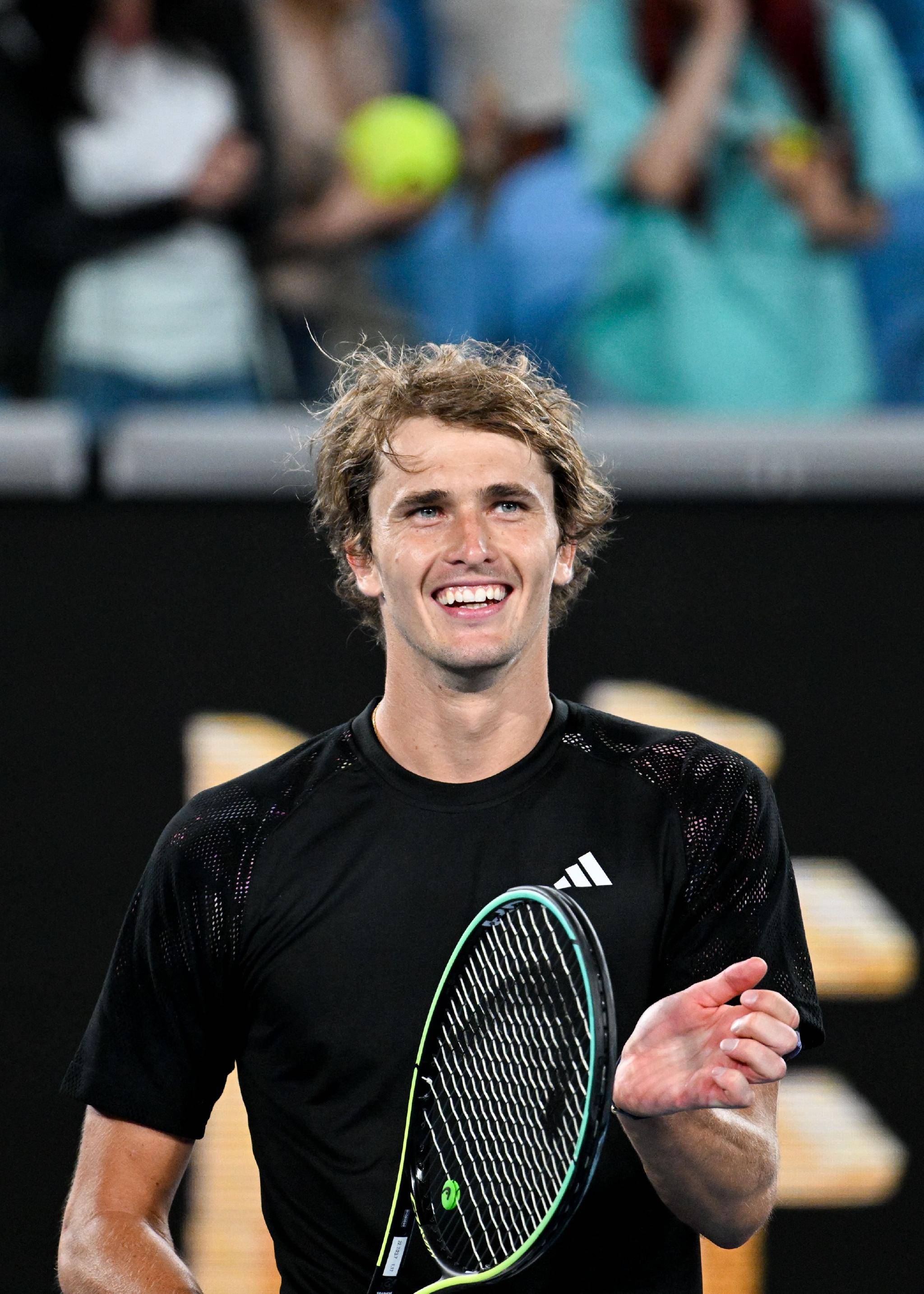 拉沃尔杯轻取ATP总决赛，兹维列夫点燃赛场