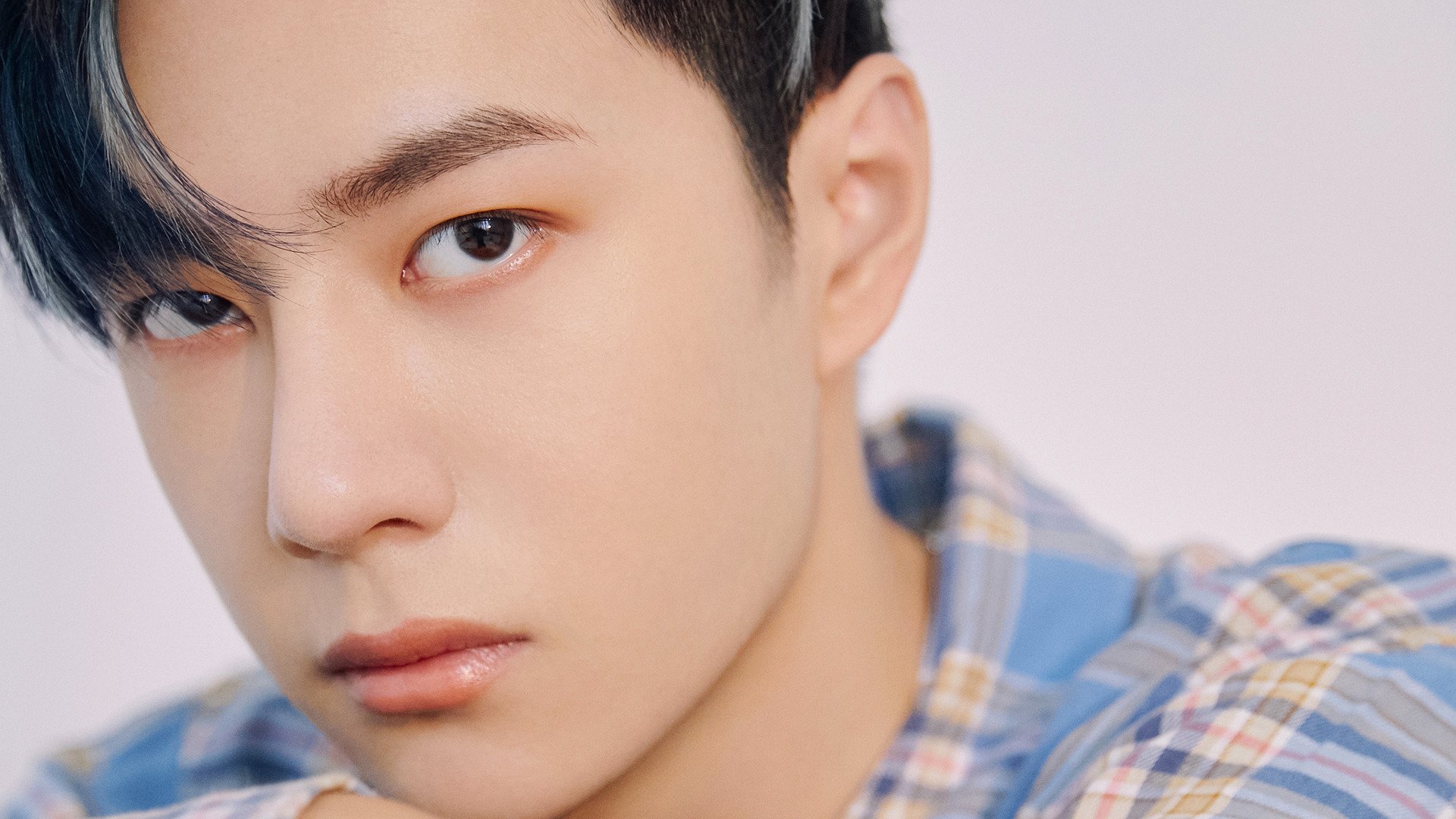 疯狂库里难敌掘金军团，两种极致赢球方式的碰撞