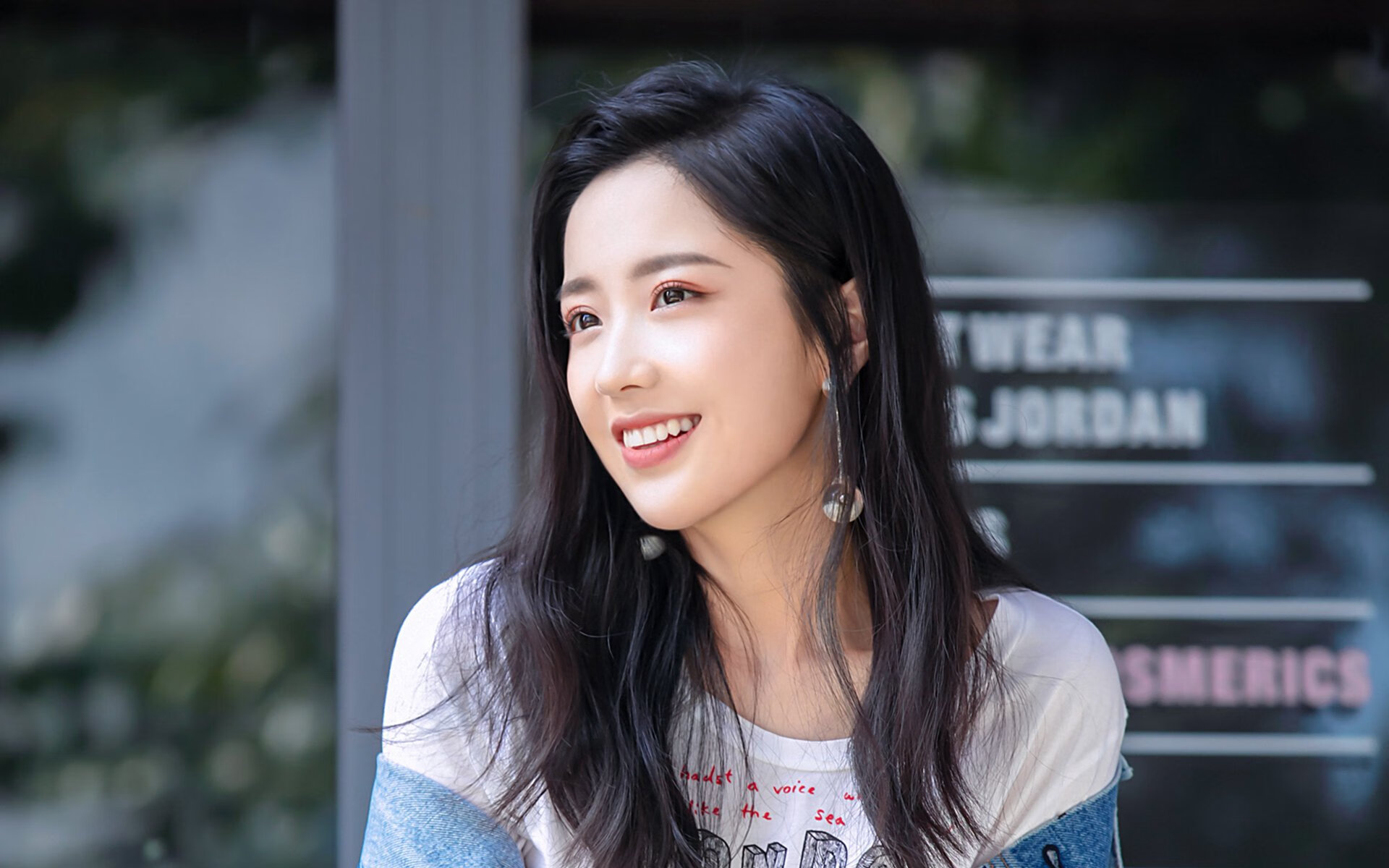 当飓风吹过诺坎普，布伦森的国家德比奇幻夜