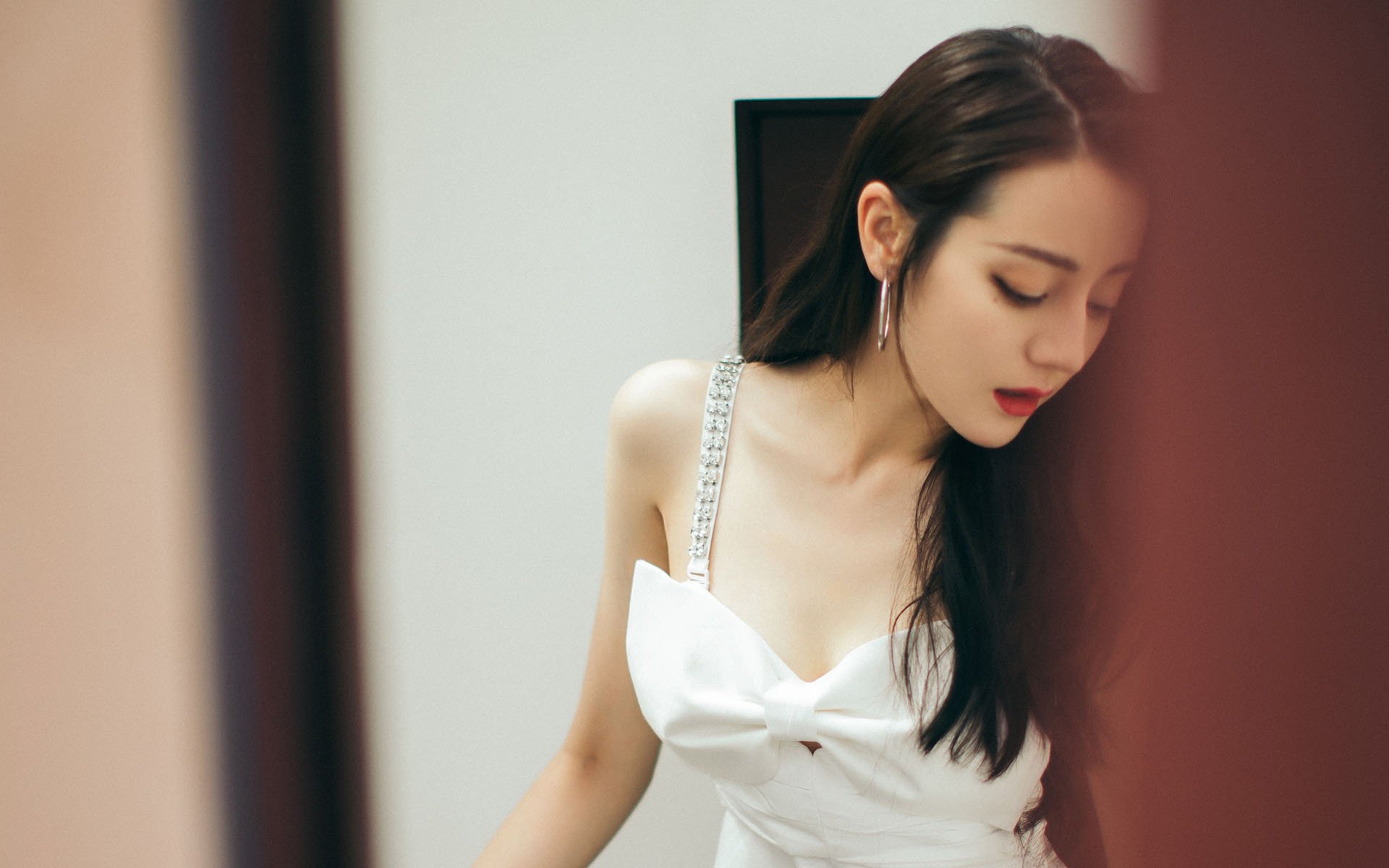 盘古开天地！残阵灰熊唯一希望布克轰然爆发，惊世关键球屠灭步行者