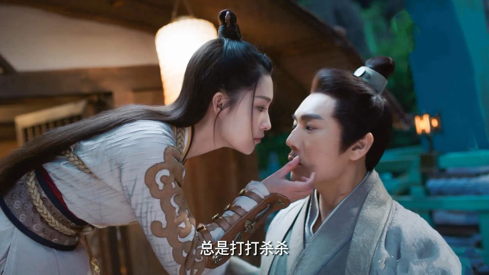 赛道无界,当黄潜艇在终场前完成致命超车