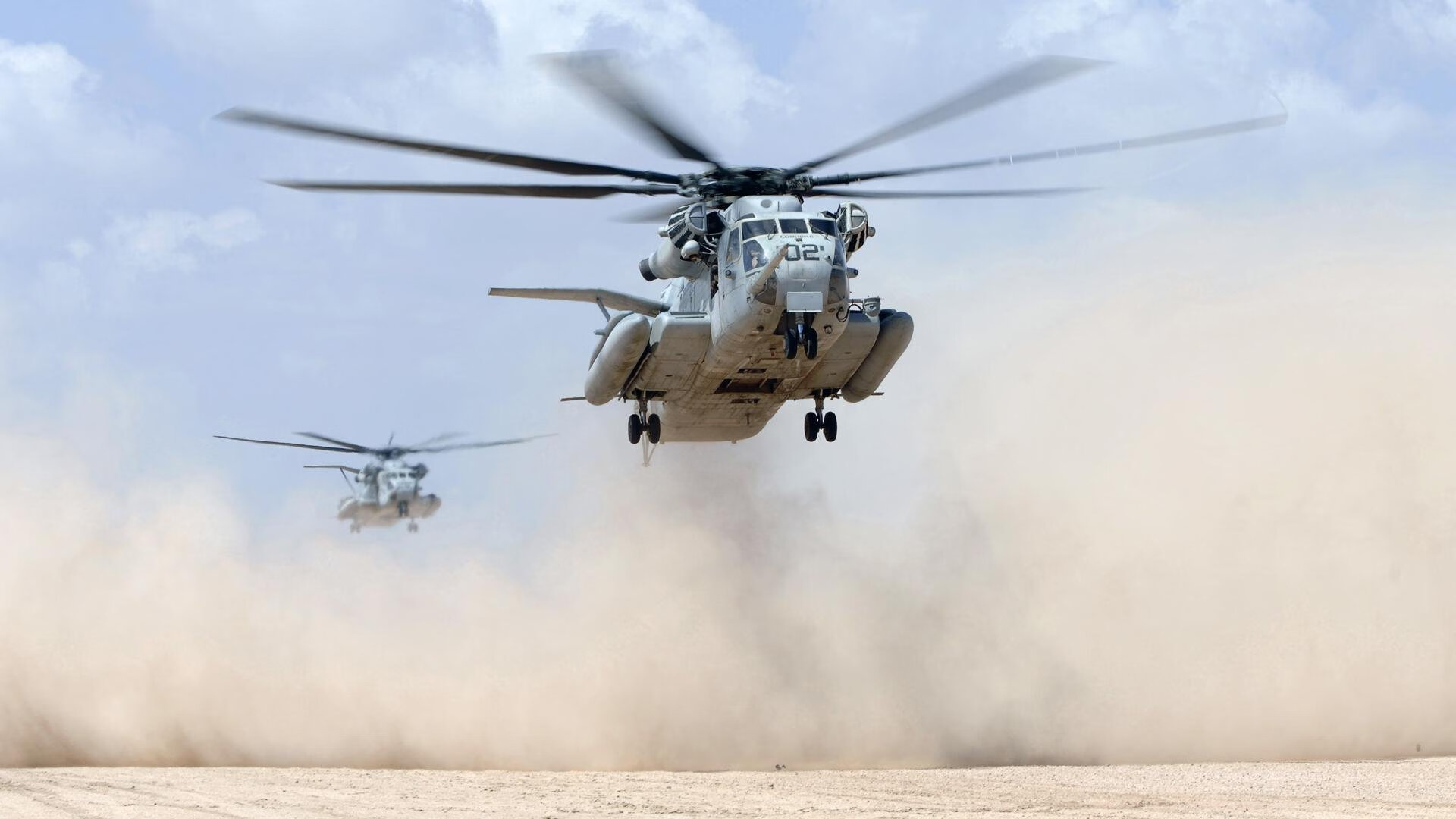 极限之夜的共鸣,布伦森的40分与维斯塔潘的杆位